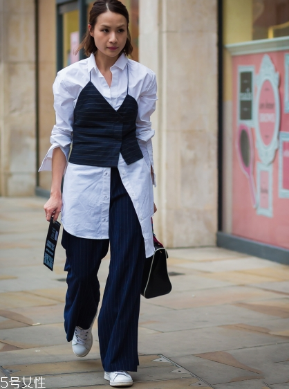 小白鞋鞋邊臟了怎么辦？小白鞋鞋邊臟了這樣洗