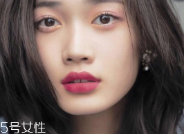 紀(jì)梵希315適合素顏嗎 紀(jì)梵希315號口紅上嘴圖 紀(jì)梵希315適合素顏嗎 紀(jì)梵希315號口紅上嘴圖