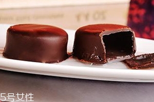 酒心巧克力可以帶上飛機(jī)嗎 酒心巧克力托運(yùn) 酒心巧克力可以帶上飛機(jī)嗎 酒心巧克力托運(yùn)