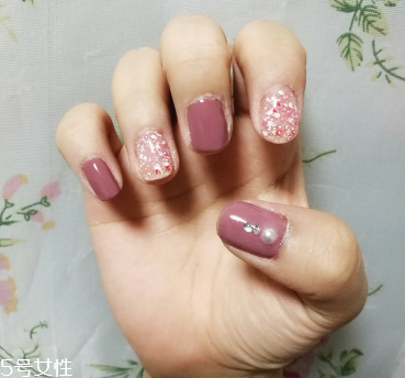 名創(chuàng)優(yōu)品指甲油奶茶色好看嗎 名創(chuàng)優(yōu)品指甲油測(cè)評(píng) 名創(chuàng)優(yōu)品指甲油奶茶色好看嗎 名創(chuàng)優(yōu)品指甲油測(cè)評(píng)