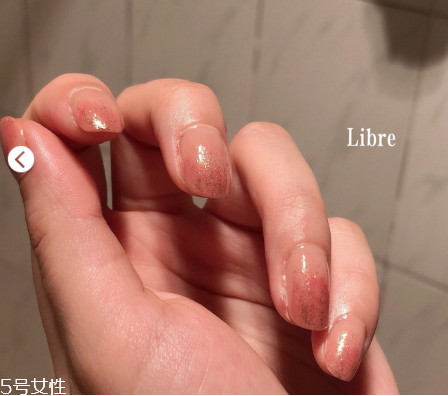 名創(chuàng)優(yōu)品粉紅豹指甲油怎么樣 名創(chuàng)優(yōu)品指甲油教程 名創(chuàng)優(yōu)品粉紅豹指甲油怎么樣 名創(chuàng)優(yōu)品指甲油教程