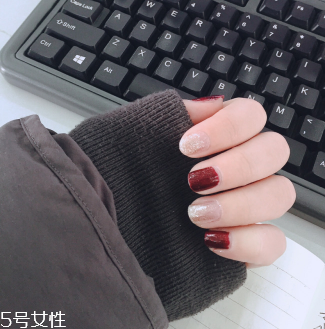 名創(chuàng)優(yōu)品粉紅豹指甲油怎么樣 名創(chuàng)優(yōu)品指甲油教程 名創(chuàng)優(yōu)品粉紅豹指甲油怎么樣 名創(chuàng)優(yōu)品指甲油教程