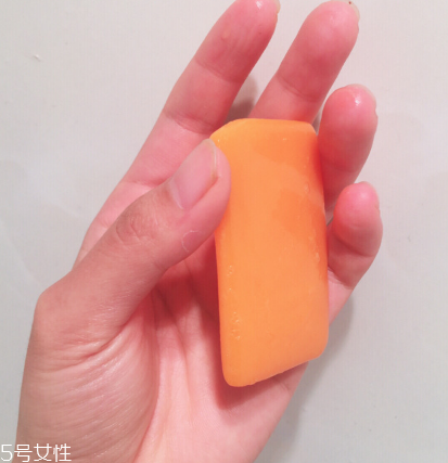 怎么去除雞皮膚 跟你的雞皮膚說再見 怎么去除雞皮膚 跟你的雞皮膚說再見