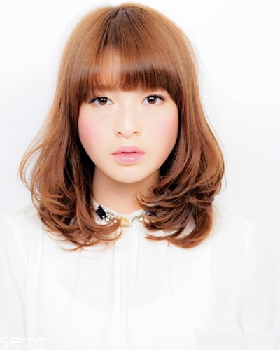 長(zhǎng)發(fā)染什么顏色好看 長(zhǎng)發(fā)染色顏色大全 長(zhǎng)發(fā)染什么顏色好看 長(zhǎng)發(fā)染色顏色大全