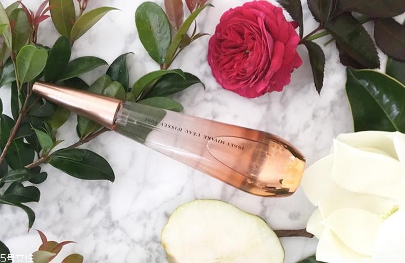 三宅一生純凈花蜜之水香水好聞嗎 三宅一生花蜜水評測 三宅一生純凈花蜜之水香水好聞嗎 三宅一生花蜜水評測