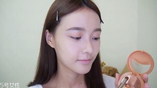 怎樣畫自然妝容 韓國自然妝容畫法步驟 怎樣畫自然妝容 韓國自然妝容畫法步驟