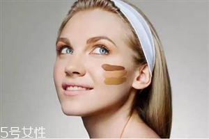 涂了bb霜還要涂粉餅嗎 涂完bb霜后涂粉餅有好處 涂了bb霜還要涂粉餅嗎 涂完bb霜后涂粉餅有好處