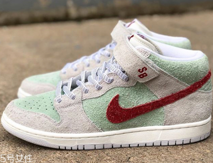 nike sb dunk white widow翻毛鞋面發(fā)售日期_在哪買 nike sb dunk white widow翻毛鞋面發(fā)售日期_在哪買