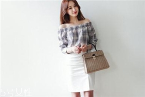 高腰短裙怎么搭配上衣？高腰短裙搭配上衣圖片