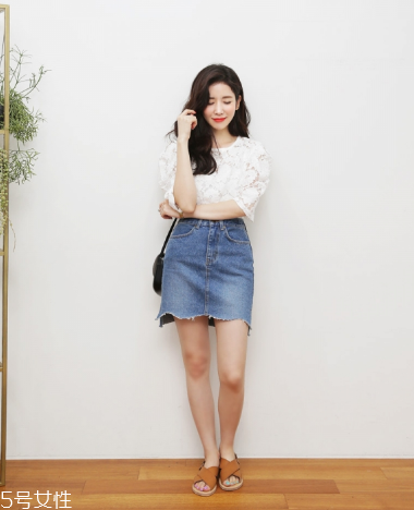 高腰短裙怎么搭配上衣？高腰短裙搭配上衣圖片