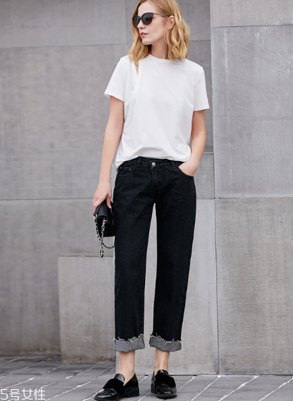 不同腿型怎樣挑選褲子？根據(jù)腿型選褲子的技巧