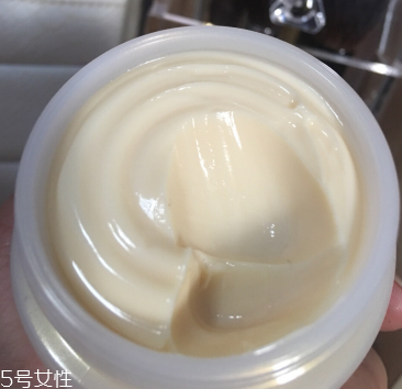 cpb按摩膏和pola按摩膏哪個好 pola按摩膏使用測評 cpb按摩膏和pola按摩膏哪個好 pola按摩膏使用測評