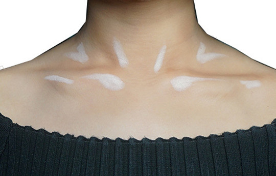 怎么畫鎖骨 修容筆怎么畫鎖骨 怎么畫鎖骨 修容筆怎么畫鎖骨