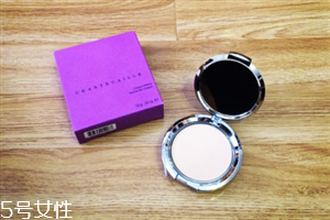 香緹卡粉餅有粉撲嗎 香緹卡清透干濕兩用粉餅 香緹卡粉餅有粉撲嗎 香緹卡清透干濕兩用粉餅