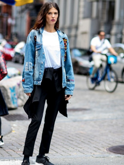 白色t恤怎么搭配？白色t恤常見搭配技巧