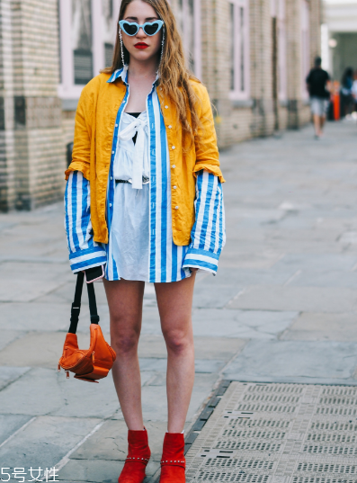 條紋襯衫怎么穿好看？條紋襯衫明星搭配