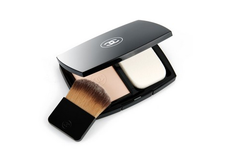 散粉蜜粉粉餅?zāi)膫€(gè)好用 散粉粉餅蜜粉的區(qū)別 散粉蜜粉粉餅?zāi)膫€(gè)好用 散粉粉餅蜜粉的區(qū)別