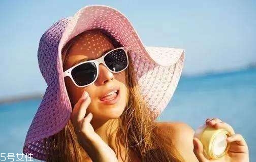 醫(yī)美術(shù)后用什么護(hù)膚品 醫(yī)美術(shù)后需對(duì)抗3大問(wèn)題 醫(yī)美術(shù)后用什么護(hù)膚品 醫(yī)美術(shù)后需對(duì)抗3大問(wèn)題