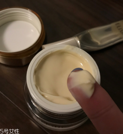 怡麗絲爾抗皺系列怎么樣 怡麗絲爾抗皺系列使用測評 怡麗絲爾抗皺系列怎么樣 怡麗絲爾抗皺系列使用測評