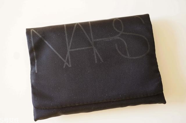 nars裸光蜜粉餅怎么樣 nars裸光蜜粉餅價格 nars裸光蜜粉餅怎么樣 nars裸光蜜粉餅價格