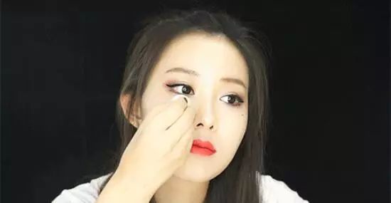 新買(mǎi)的美妝蛋怎么用 美妝蛋第一次使用方法