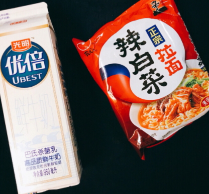 網(wǎng)紅牛奶辛拉面好吃嗎？牛奶辛拉面是黑暗料理嗎