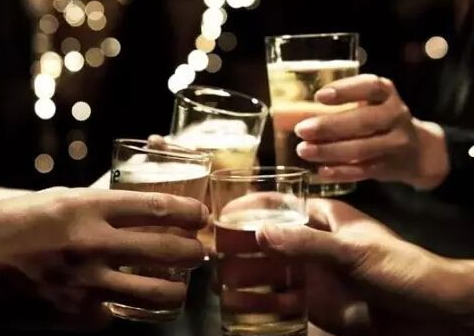 伏加特多少度 伏特加酒最高度數(shù) 伏加特多少度 伏特加酒最高度數(shù)