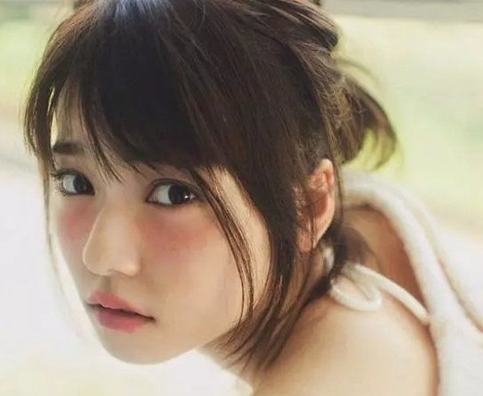 圓臉腮紅的畫法圖解教程 圓臉腮紅的畫法圖解教程