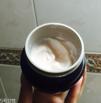 pola紅ba和黑ba按摩膏哪個(gè)好 pola紅ba和黑ba對(duì)比測評(píng) pola紅ba和黑ba按摩膏哪個(gè)好 pola紅ba和黑ba對(duì)比測評(píng)