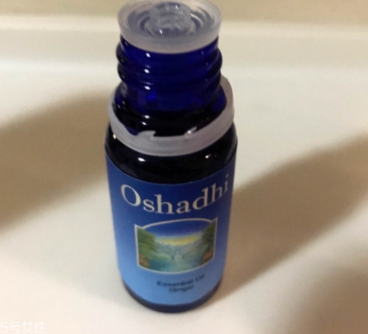 單方精油可以做香薰嗎？單方精油和復(fù)方精油哪個(gè)做香薰好