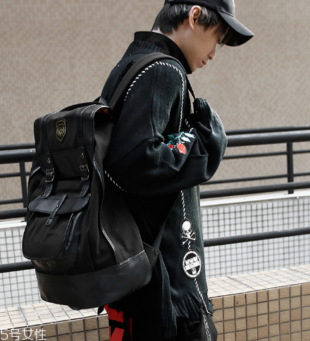 吉田耀司背包什么價(jià)位？吉田耀司正品價(jià)格