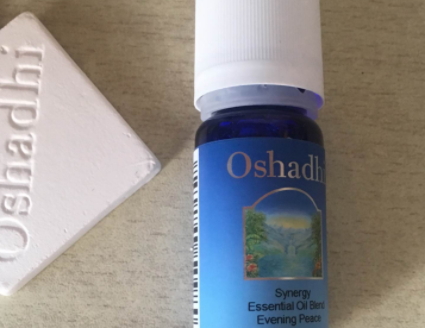 復(fù)方精油可以用在臉上嗎？復(fù)方精油怎么用在臉上