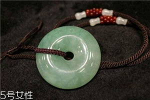 翡翠可以用牙膏清洗嗎？翡翠用牙膏洗好嗎