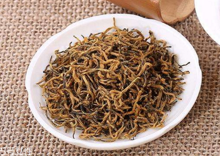 金駿眉哪個(gè)牌子的好 金駿眉最好的產(chǎn)地 金駿眉哪個(gè)牌子的好 金駿眉最好的產(chǎn)地