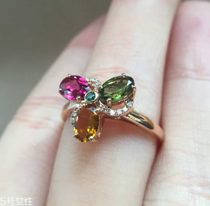 碧璽戒指戴哪只手上？碧璽戒指的佩戴講究