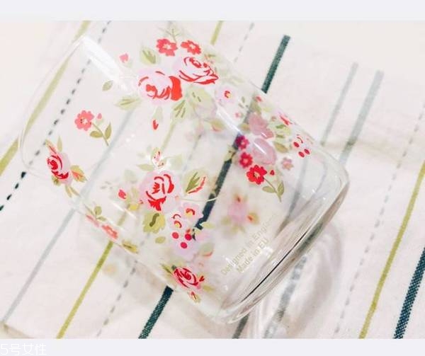 大創(chuàng)粉撲清洗劑怎么樣 大創(chuàng)有什么值得買(mǎi)的