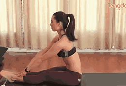 一字馬下不去怎么辦 一字馬怎么快速練成 一字馬下不去怎么辦 一字馬怎么快速練成