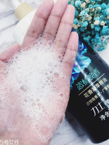 力士黑鴉片沐浴露多少錢(qián) 黑鴉片同款香味網(wǎng)紅沐浴露 力士黑鴉片沐浴露多少錢(qián) 黑鴉片同款香味網(wǎng)紅沐浴露