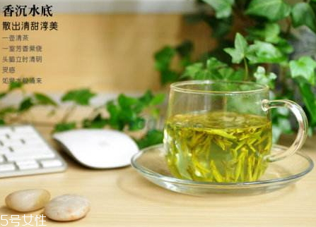 龍井可以和什么一起泡 西湖龍井搭配建議 龍井可以和什么一起泡 西湖龍井搭配建議