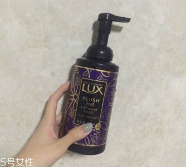 力士香氛沐浴摩絲怎么樣 力士香氛沐浴摩絲可以洗澡的香水 力士香氛沐浴摩絲怎么樣 力士香氛沐浴摩絲可以洗澡的香水