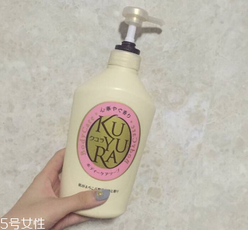 力士香氛沐浴摩絲怎么樣 力士香氛沐浴摩絲可以洗澡的香水 力士香氛沐浴摩絲怎么樣 力士香氛沐浴摩絲可以洗澡的香水