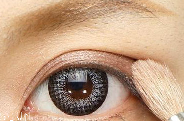 圓眼睛怎么畫(huà)下眼線 這么畫(huà)擺脫眼大無(wú)神 圓眼睛怎么畫(huà)下眼線 這么畫(huà)擺脫眼大無(wú)神