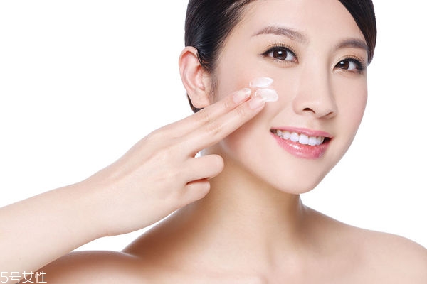 煮好的銀耳湯怎么保存 煮好的銀耳湯可以放多久 煮好的銀耳湯怎么保存 煮好的銀耳湯可以放多久