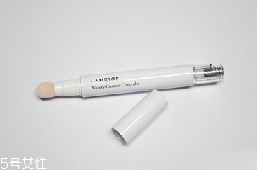 遮瑕液是在什么時(shí)候涂 遮瑕液使用具體步驟 遮瑕液是在什么時(shí)候涂 遮瑕液使用具體步驟