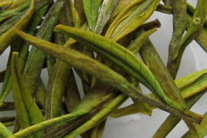 白茶什么味道 白茶泡出來(lái)的顏色