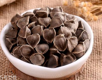 辣木籽能治口臭嗎？口臭吃辣木籽好嗎？