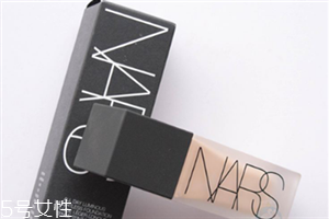 不脫妝的粉底液有哪些 持久不脫妝的粉底液推薦 不脫妝的粉底液有哪些 持久不脫妝的粉底液推薦