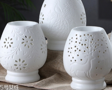 香薰燈燈不亮怎么回事？香薰燈怎么換燈泡