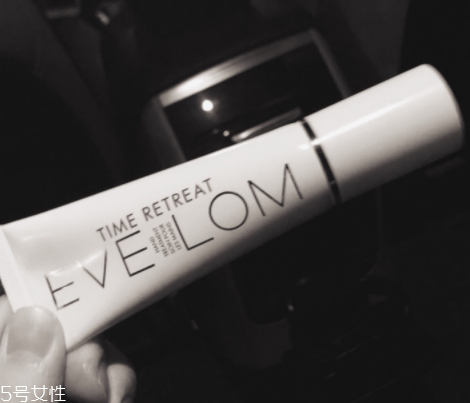 evelom護(hù)手霜適合夏天用嗎 evelom護(hù)手霜油不油 evelom護(hù)手霜適合夏天用嗎 evelom護(hù)手霜油不油