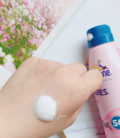 水寶寶防曬噴霧油不油？水寶寶防曬噴霧適合油皮嗎